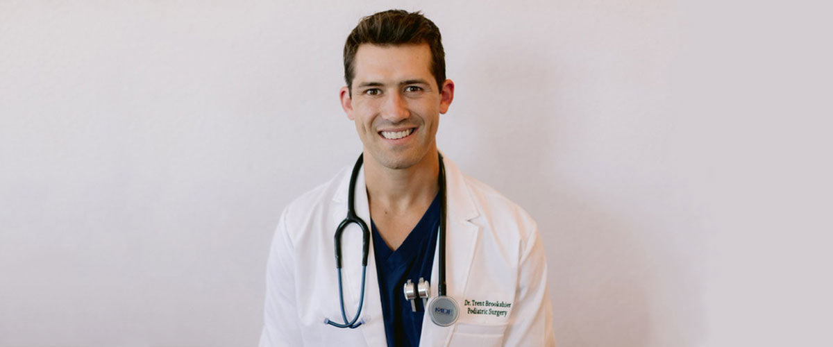 Guide - Top 30 Best Gifts for Doctors on Graduation Day