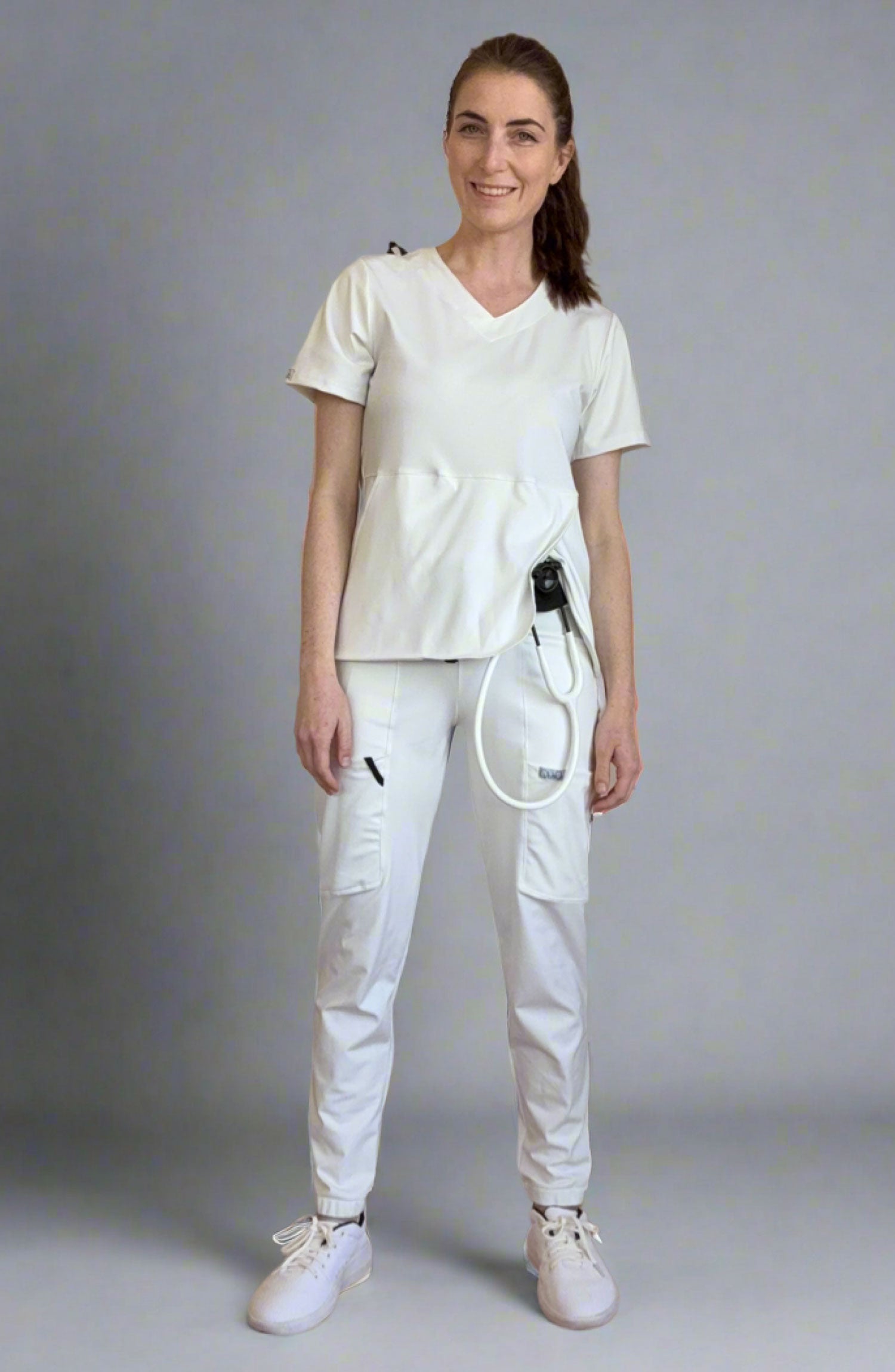 Women's Scrubs Pendulum Top Crystal White OliveUs MDF Instruments