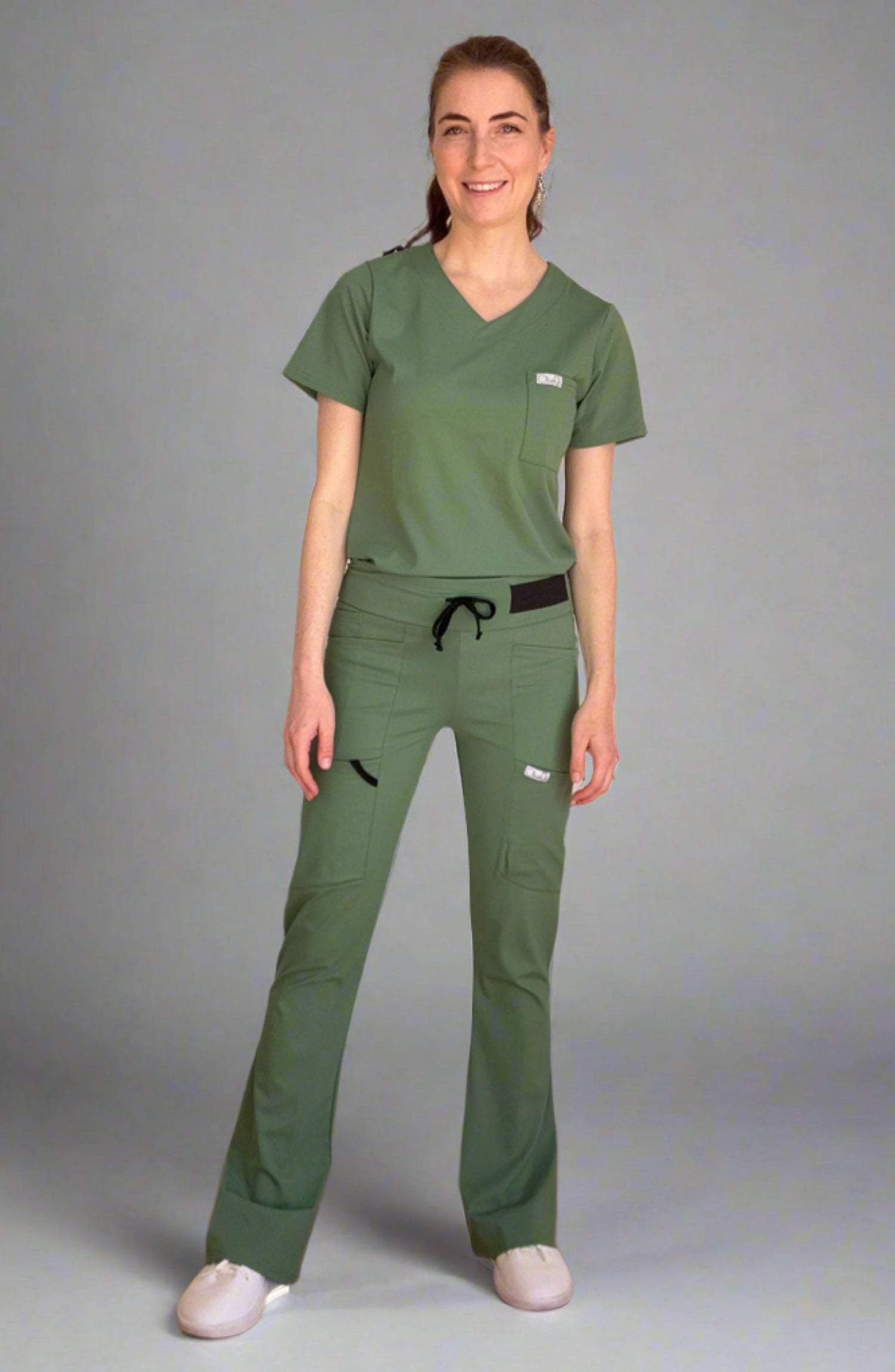 Women's Scrubs Bootcut Pants Leprechaun Green OliveUs MDF Instruments