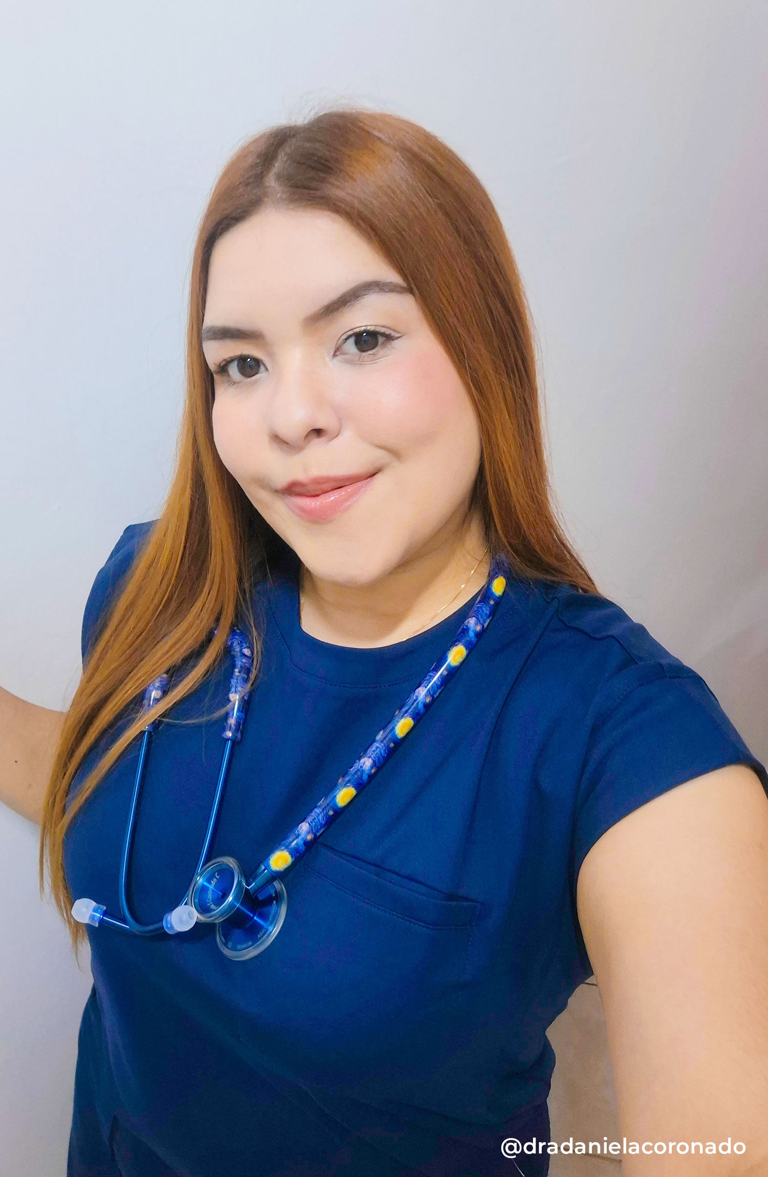 Scrubs MDF Instruments Cherokee Achieve  Women's Crew Neck Top CK936