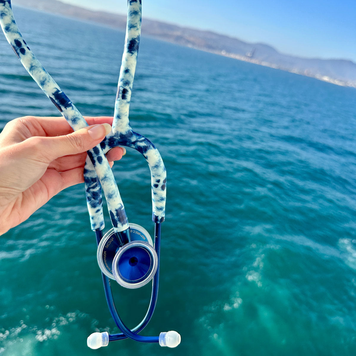 Stethoscope MDF Instruments ProCardial Titanium Cardiology Tie Dye Print Woodstock and Capridium Blue